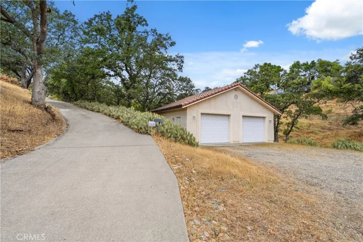 22560 Adobe Road, Red Bluff, California 96080