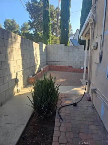 21740 Mojave, Chatsworth, California 91311
