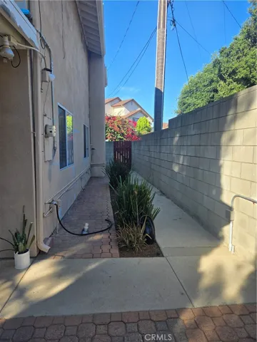 21740 Mojave, Chatsworth, California 91311