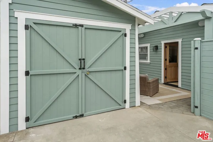 204 S Broadway, Redondo Beach, California 90277