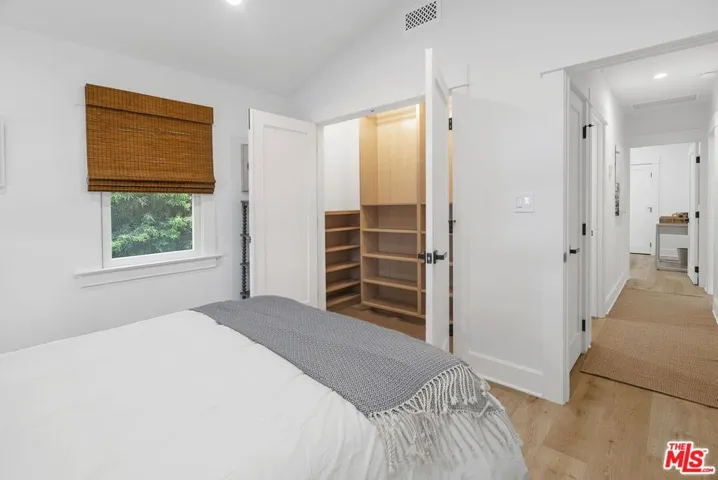 204 S Broadway, Redondo Beach, California 90277