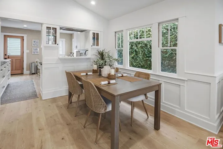 204 S Broadway, Redondo Beach, California 90277