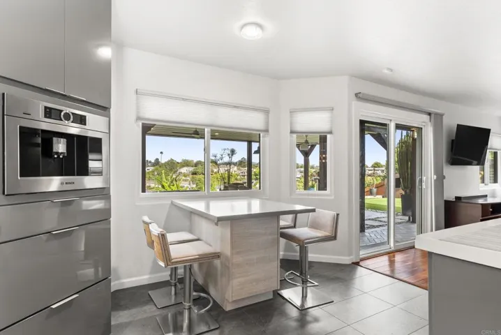 6749 Alamo Ct, La Mesa, California 91942
