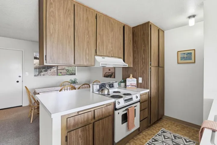 101 Shell Drive 111, Watsonville, California 95076