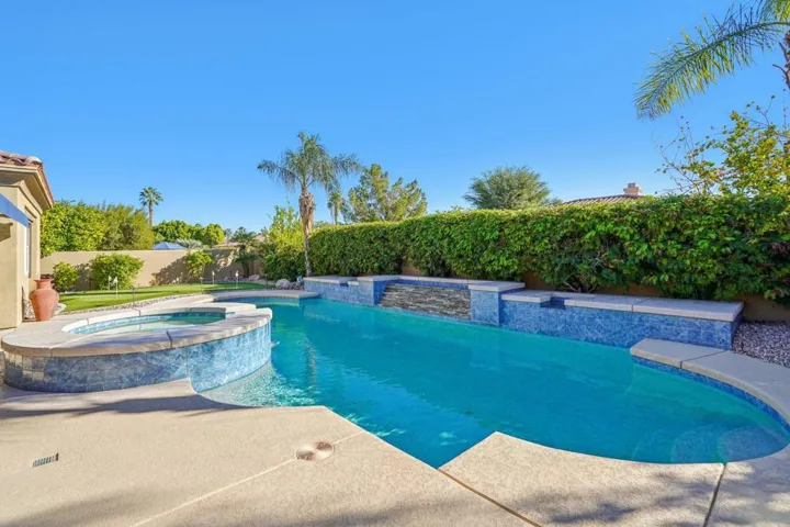 51-web-or-mls-Vista Del Aqua-S2711-056