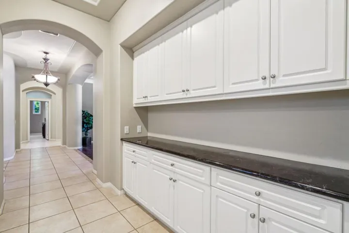 22-web-or-mls-Vista Del Aqua-S2711-023