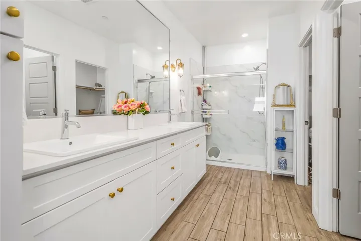 3309 Twin Knolls, Shafter, California 93263