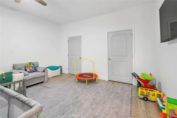 3309 Twin Knolls, Shafter, California 93263
