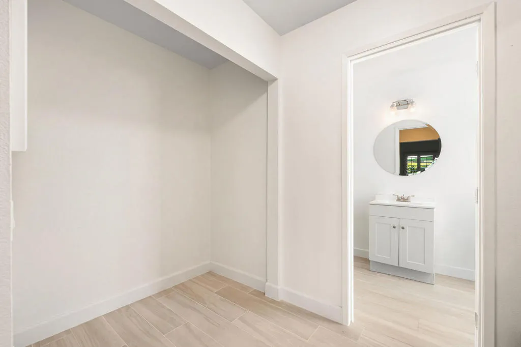 35-web-or-mls-_M4A7056 35-web-or-mls-_M4A7056