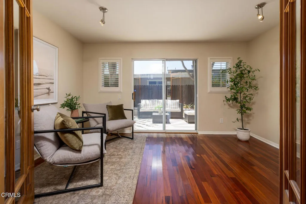 2462 Pierpont - MLS-10