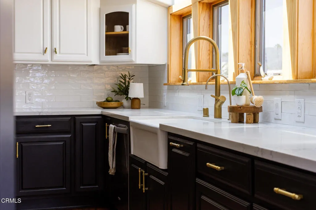 2462 Pierpont - MLS-27