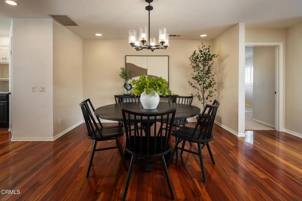 2462 Pierpont - MLS-21