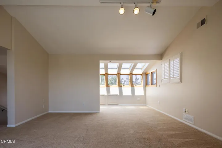 2462 Pierpont - MLS-38