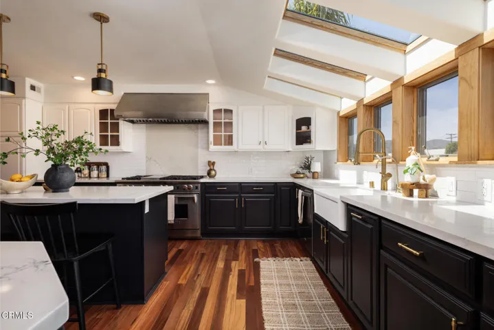 2462 Pierpont - MLS-25