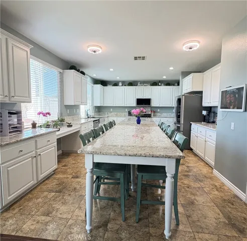 29095 Blue Moon Drive, Menifee, California 92584