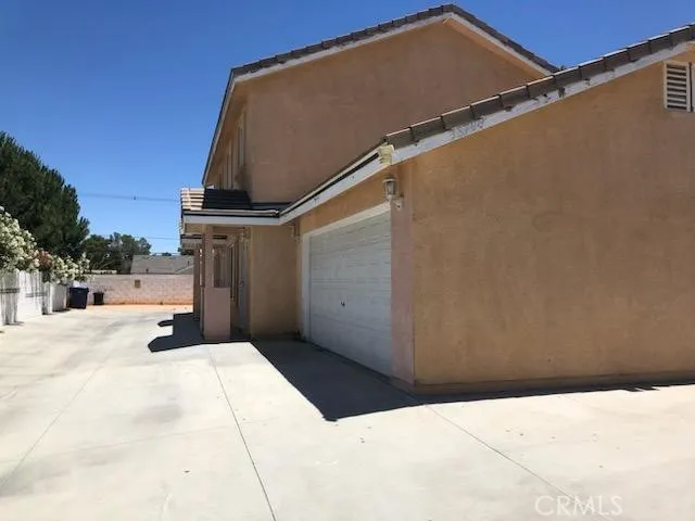 38708 Larkin, Palmdale, California 93550