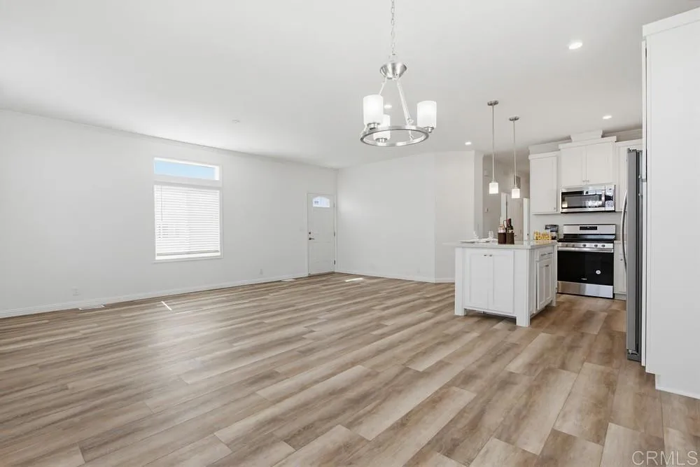 Dining to Living and Entry