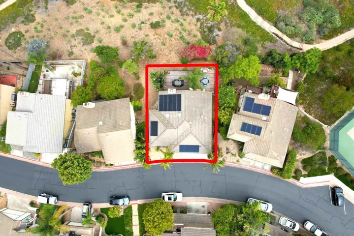 2054 Skyview, Escondido, California 92027