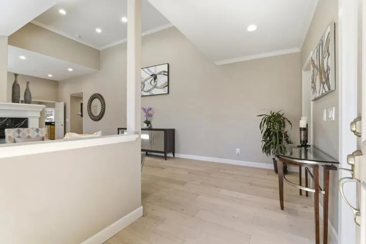 8762 Mccarty Ranch Drive, San Jose, California 95135
