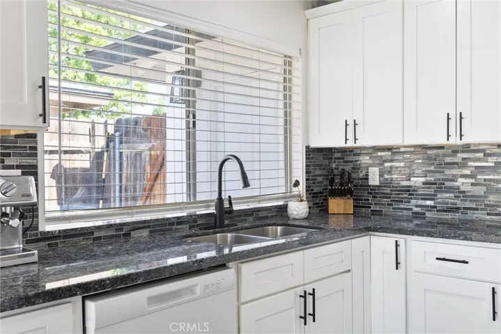 4209 Coronado Avenue, Bakersfield, California 93306