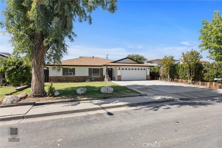 4209 Coronado Avenue, Bakersfield, California 93306