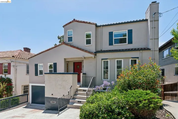 815 Portal Ave, Oakland, California 94610