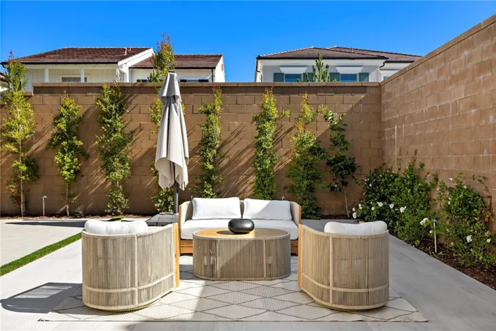 305 Brimwood, Irvine, California 92618