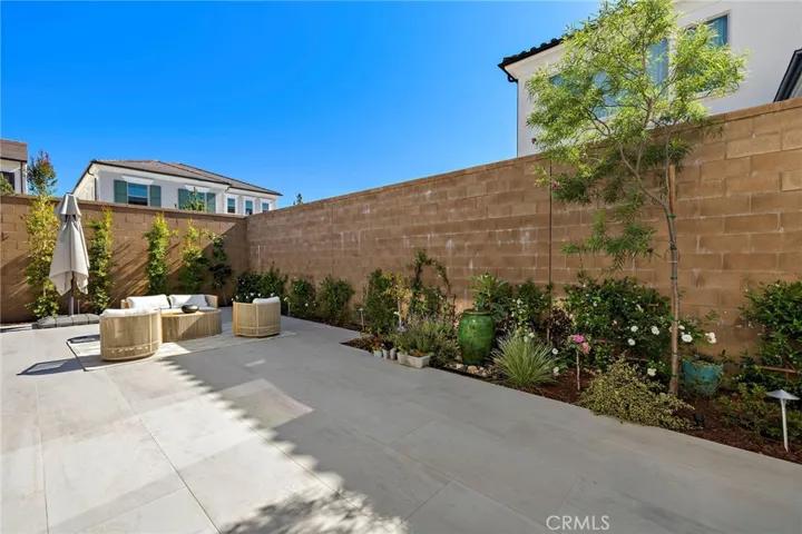 305 Brimwood, Irvine, California 92618