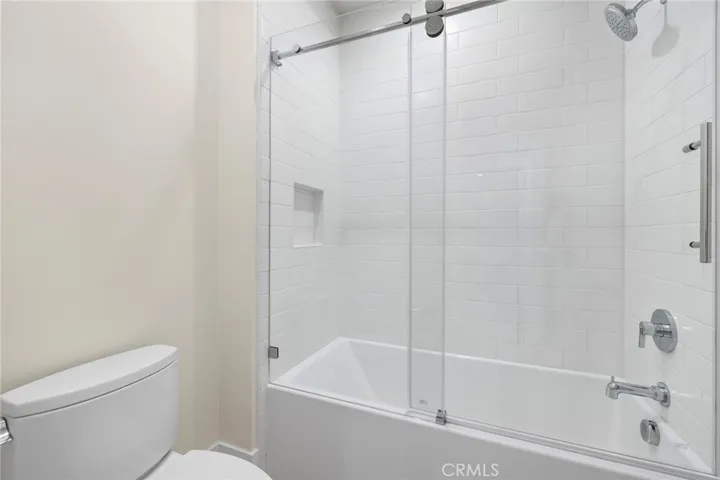 305 Brimwood, Irvine, California 92618