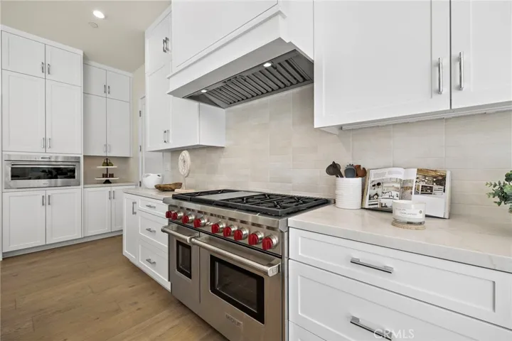 305 Brimwood, Irvine, California 92618