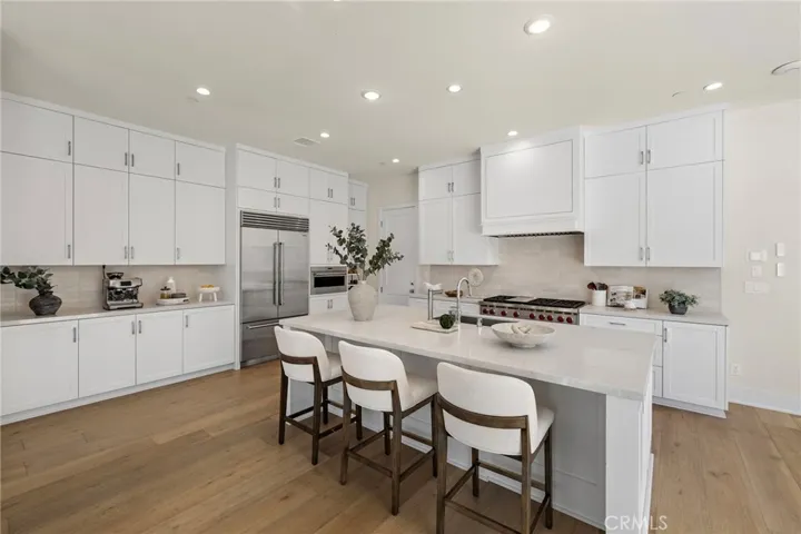 305 Brimwood, Irvine, California 92618