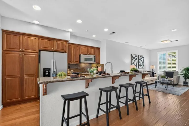 461 Bedford Loop, Mountain View, California 94043