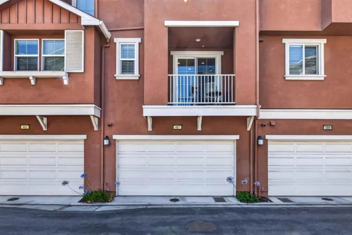 461 Bedford Loop, Mountain View, California 94043