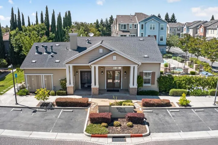 461 Bedford Loop, Mountain View, California 94043