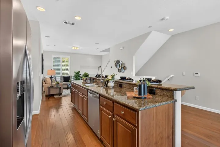 461 Bedford Loop, Mountain View, California 94043
