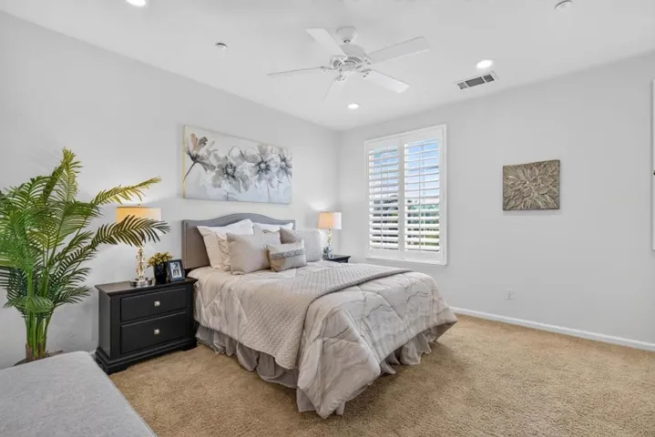 461 Bedford Loop, Mountain View, California 94043