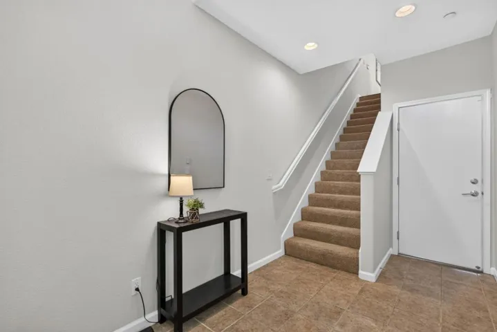 461 Bedford Loop, Mountain View, California 94043
