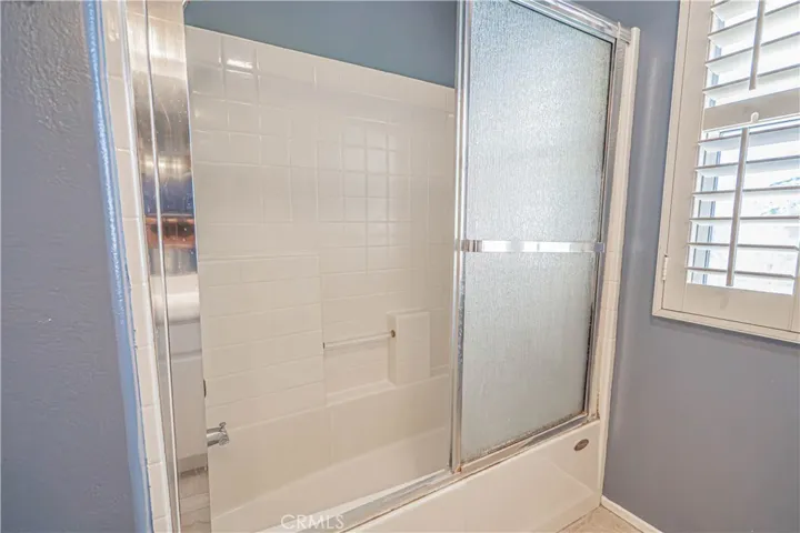 Tub/Shower Combo