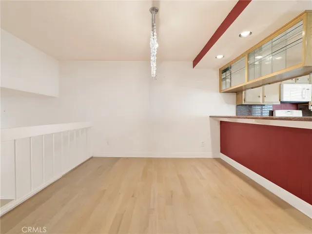6244 Shoup Avenue, Woodland Hills, California 91367