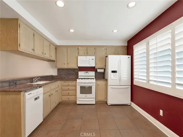 6244 Shoup Avenue, Woodland Hills, California 91367