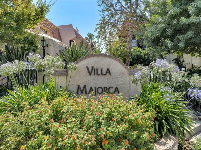 6244 Shoup Avenue, Woodland Hills, California 91367