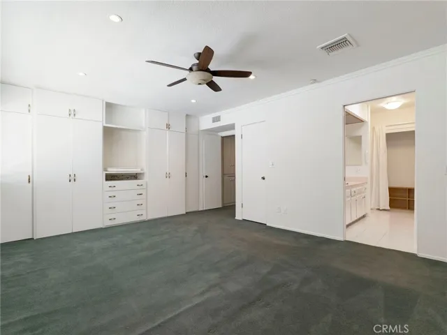 6244 Shoup Avenue, Woodland Hills, California 91367