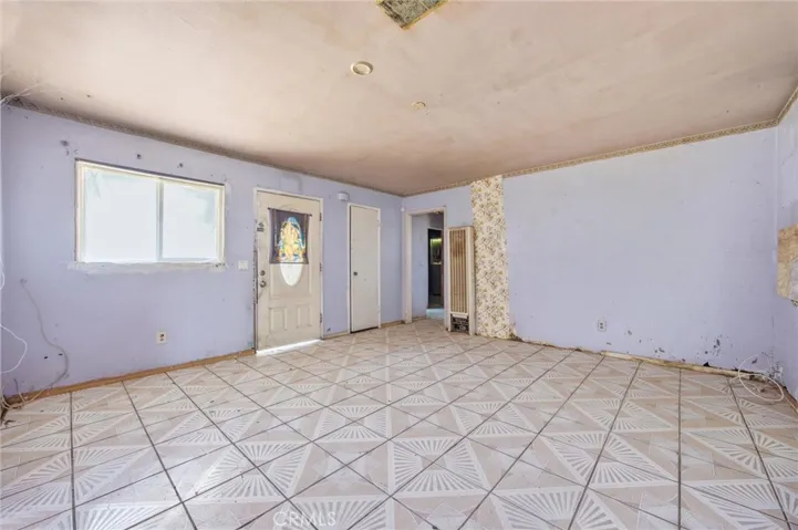3105 Lexington Avenue, Bakersfield, California 93306