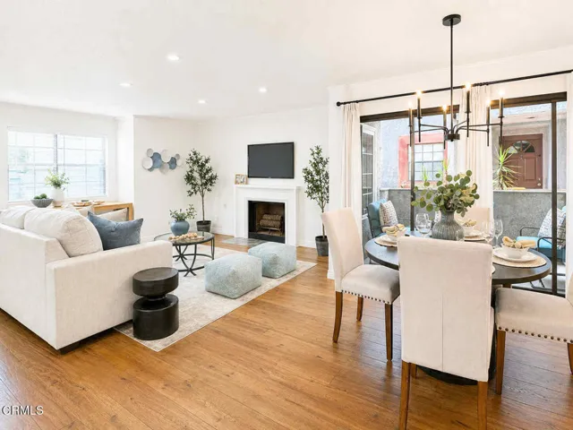 Living room dining