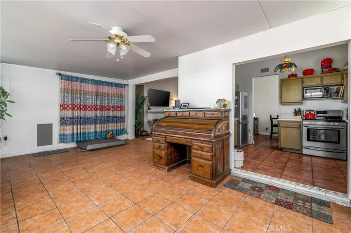 26014 Summer Dawn Court, Murrieta, California 92563