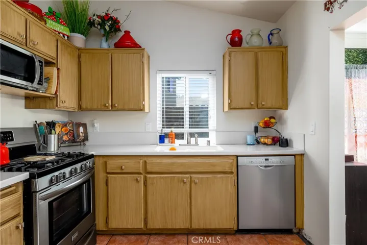 26014 Summer Dawn Court, Murrieta, California 92563