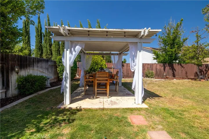 26014 Summer Dawn Court, Murrieta, California 92563