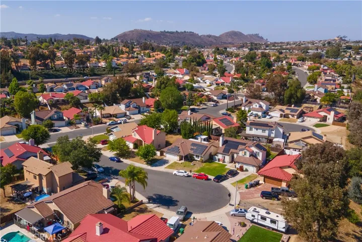 26014 Summer Dawn Court, Murrieta, California 92563