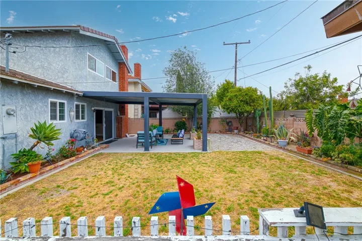 10332 San Angelo, Westminster, California 92683