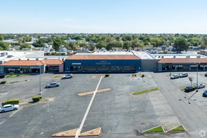 44226 10th Street, Lancaster, California 93534